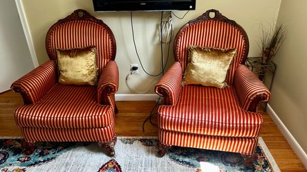 Broyhill Indulgence Traditional Carved Wood Upholstered Armchair – Red & Gold Stripe