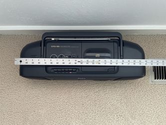 Vintage 1990’s Sony CFD Boombox /AM-FM Radio
