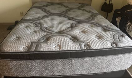 Free queen size mattress
