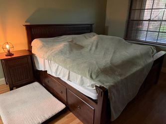 King size bedroom set