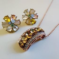 Vintage 18" Rose Gold Pendant Chain Link Necklace with Amber Colored Crystals and Matching Crystal Beaded Flower Petal Stud Earrings. Fashionable Cost