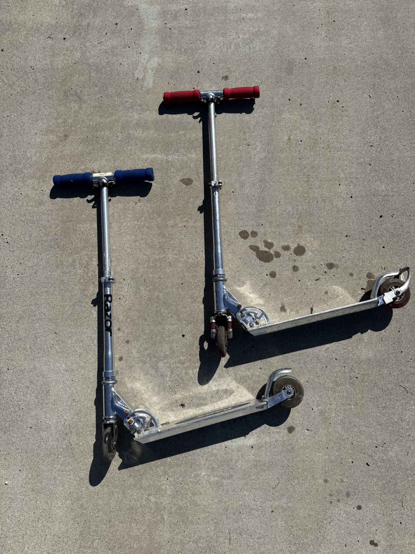 2 Scooters