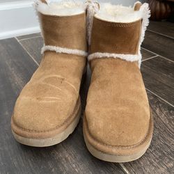 Ugg Boots Size 5