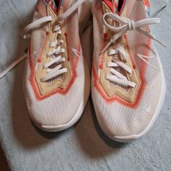 Tenis Nike Size 12 Vista Litese Summit- Oildale 