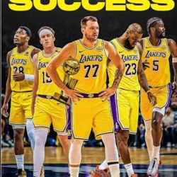 (2) Lakers vs Spurs 11/5/25 Section 206 Row 10
