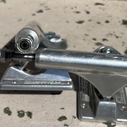 Slappy Hollows Inverted Kingpin 8.5