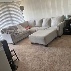 Gray Sectional L-Shaped Couch with Ottoman - Offering Delivery🚚