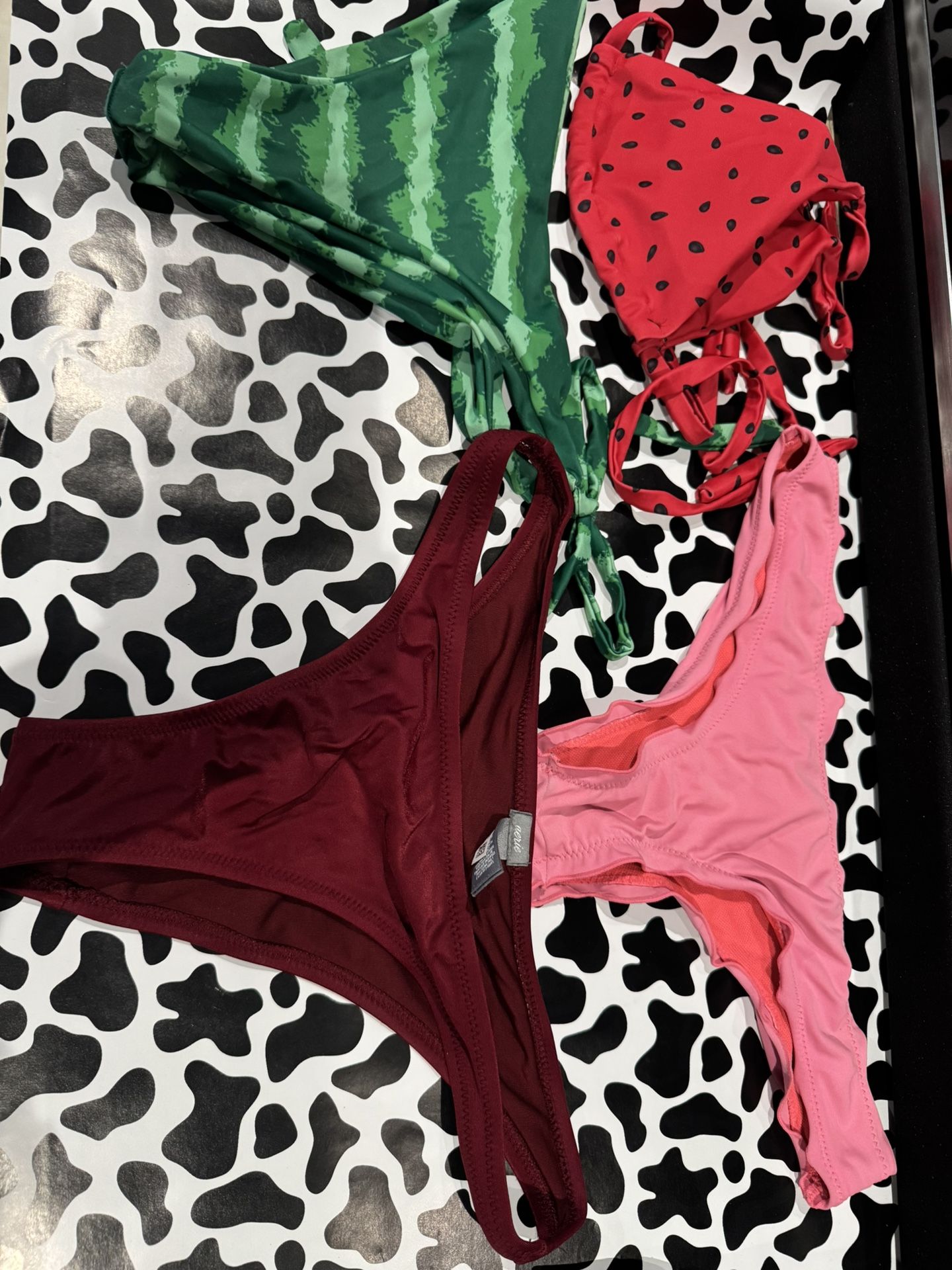 Swimsuits 👙