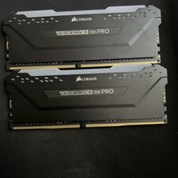 Vengeance Pro RAM 3000mhz 16GB