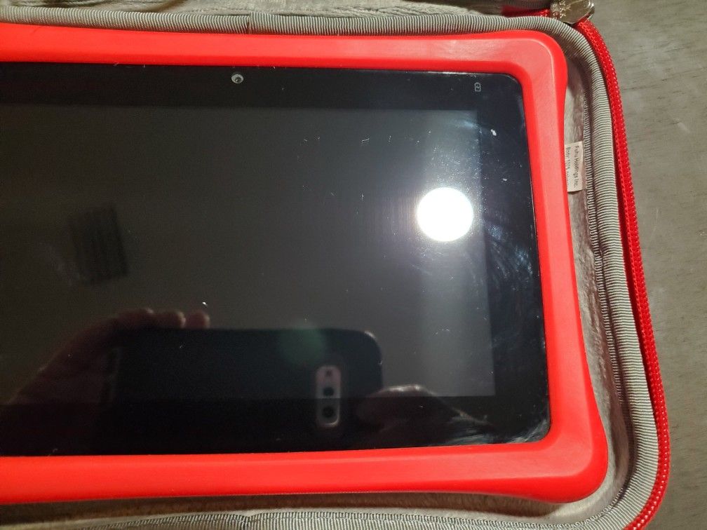 Nabi Tablet With Case Charger & Car Charger