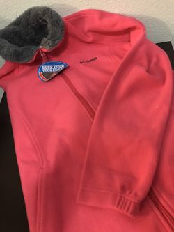 New Women's Columbia Fleece zip small