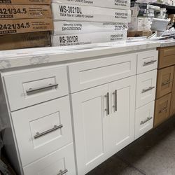 Bathroom vanity 48”