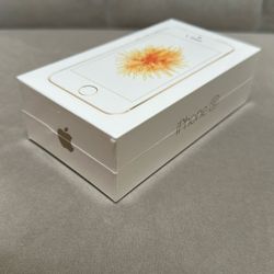 iPhone SE Factory Unlocked BRAND NEW SEALED