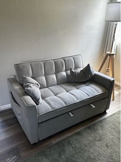 Pull out love seat
