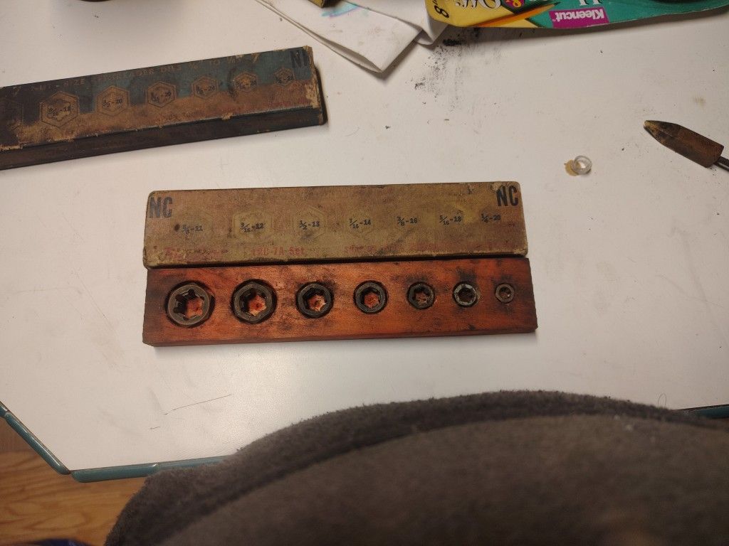 Vintage Blue Point Snap On Thread Restoring Dies