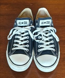 Black Chuck Taylor Converse All Star Low Top Sneakers