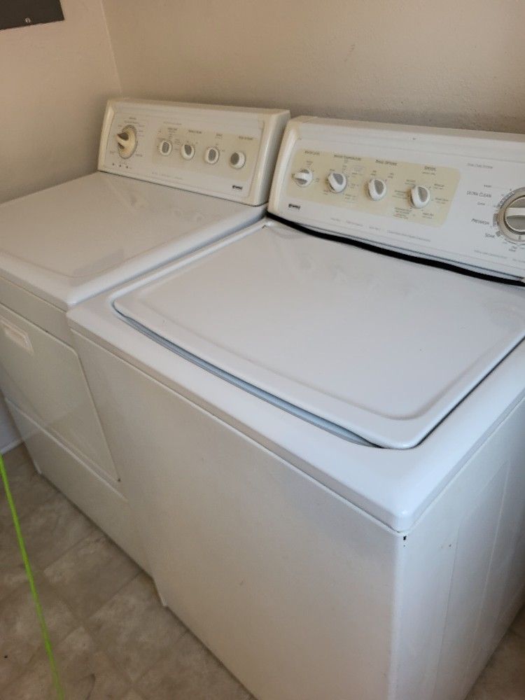 Kenmore Elite Washer/Dryer
