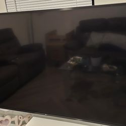 TV LG 75”