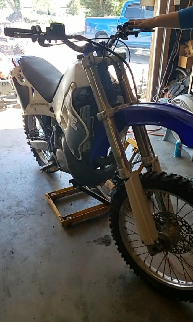 Photo 2000 Yamaha Yz250