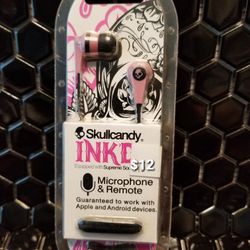 Skullcandy Samsung JVC Apple iPhone
Aux earbuds headphones ear bud many different types of Earbuds  available Bz1
