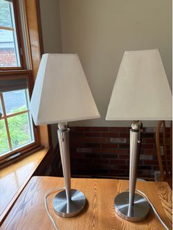Set of 2  lamps