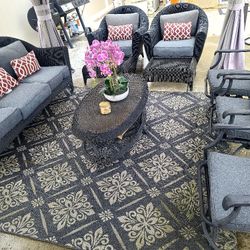 REAL WICKER PATIO SET