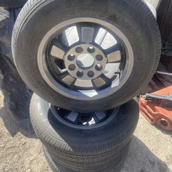 Rivera 4 lug with tires.