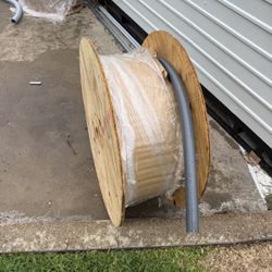 1 1/4” Carflex Liquid Tight Flexible Conduit- 200’ Reel