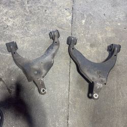 2002 Toyota Tacoma Bottom Brackets OEM