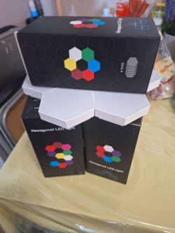 Led Light. Exagonal lamp. Change colors
