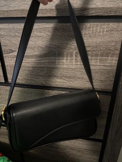 Black purse