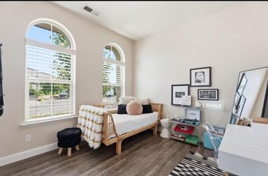 Twin daybed