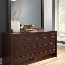 Brand new In The box dresser 