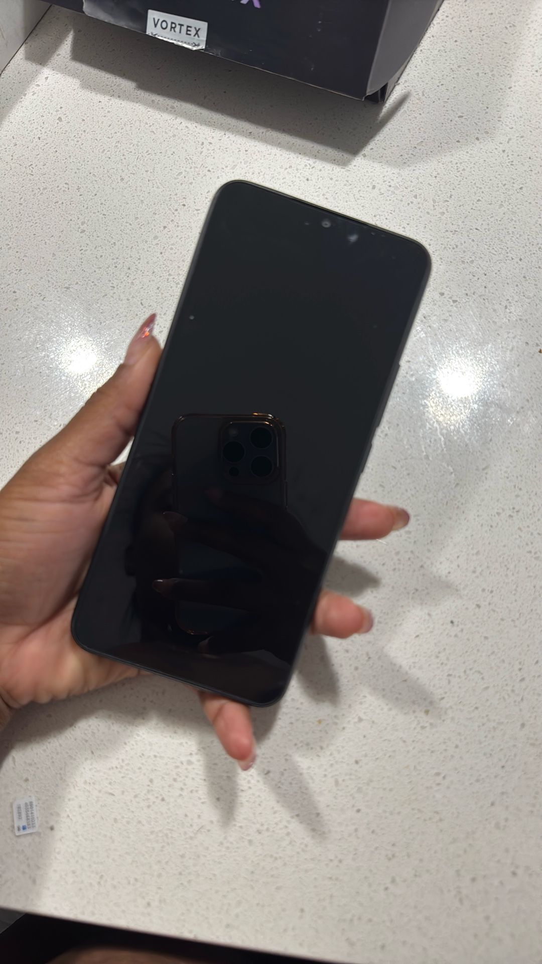 Unlocked Android Deals – Just Pop in Your SIM!