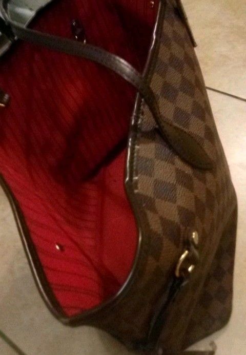 Louis Vuitton purse (Real) for Sale in Tucson, AZ - OfferUp