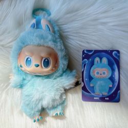 Labubu Big Into Energy Hope