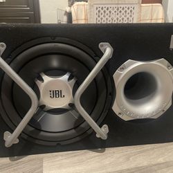 JBL Bass Pro 12 Speaker With JVC Kd Dash R86bt Deck