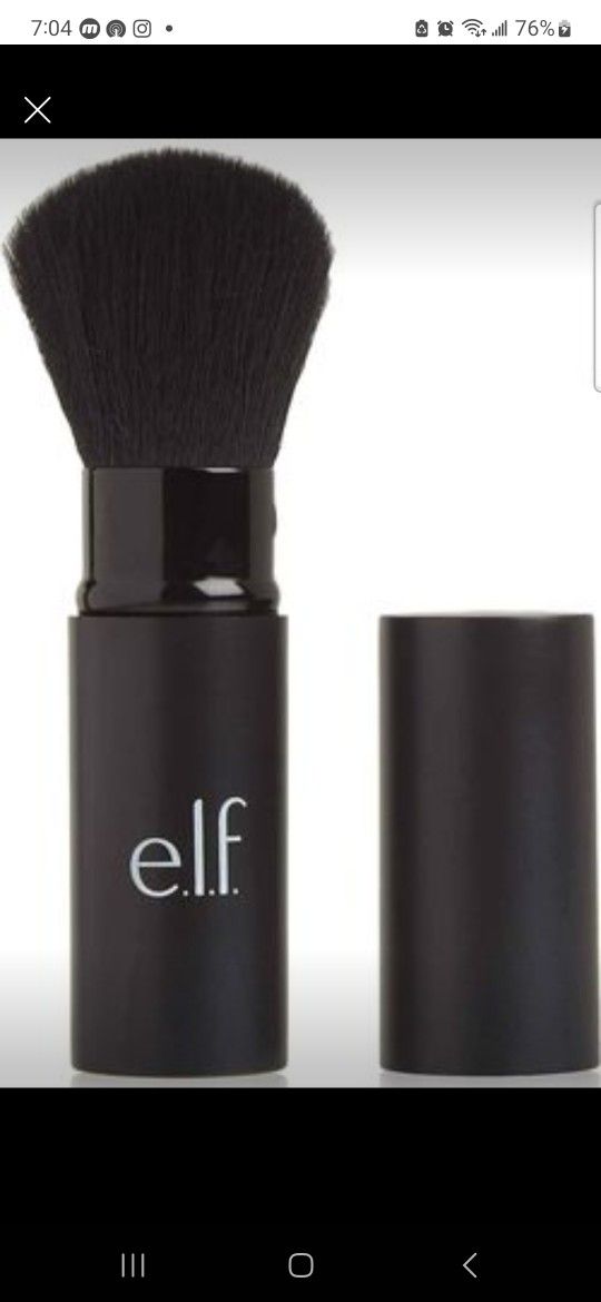 Retractable Kabuki Brush