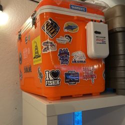 Engle Live well Cooler 