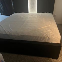 Brand New King Bedroom Set
