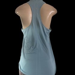 Lululemon shirt size medium 