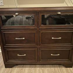 Solid Wood Dresser With Media Windows