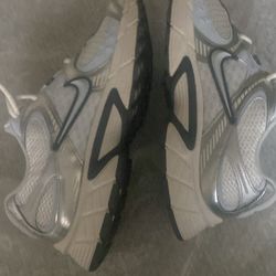 Women size 11 Nike shoes I brought for men