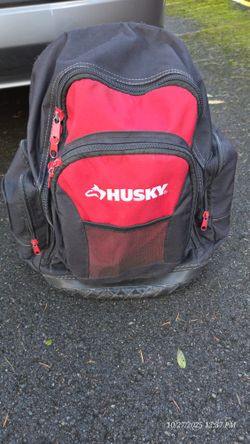 (Like New) Husky Tool Backpack 18" With Heavy Duty Waterproof Bottom