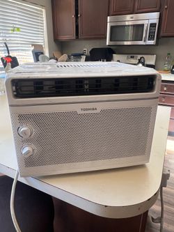Window AC AIR CONDITION- aire acondicionado