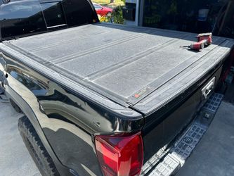 Tacoma bed cover 6” long bed bakflip