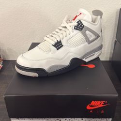 Air Jordan 4 Retro