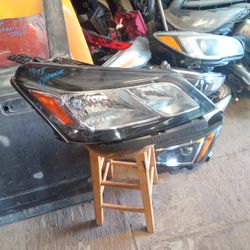 2013 - 2017 Chevy Traverse Right Headlight