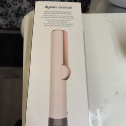 Dyson Airstrait 