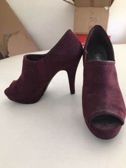 Women's shoes